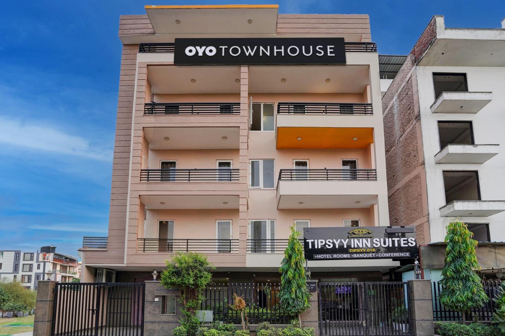 Super Townhouse Sector 57 Near Bestech Central Square Mall Gurgaon Dış mekan fotoğraf